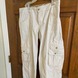 Women’s 8 Columbia Capri Cargo‎ Pants NWT
